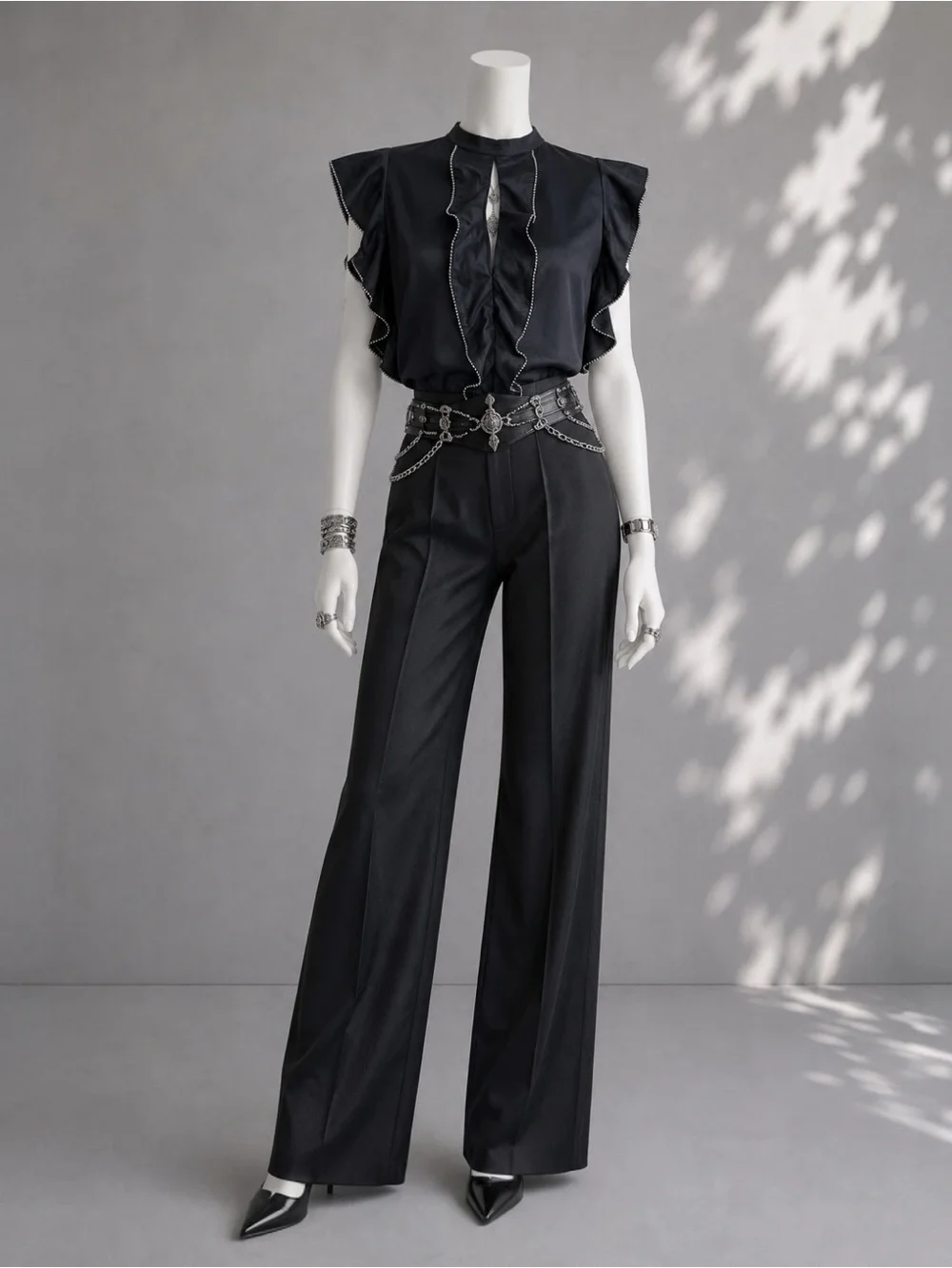 Alexis Whimsigoth Top M Mariena Black Ruffle Dark Romantic Witchy Keyhole Blouse - Picture 2 of 12